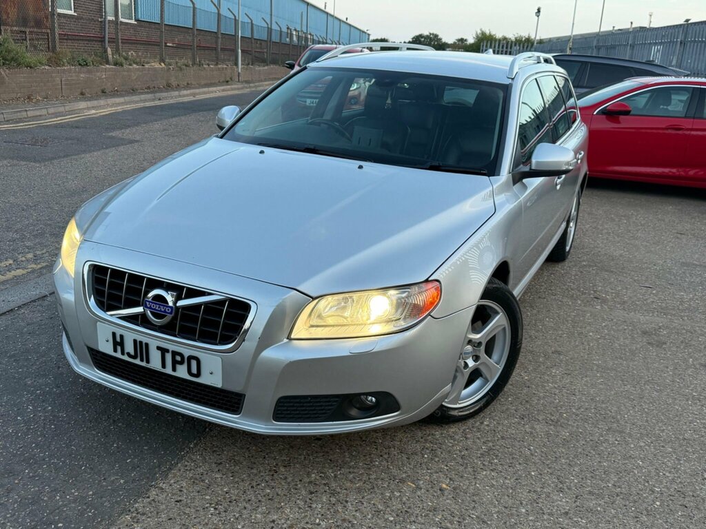 Volvo V70 2.0 D3 Se Lux Euro 5 Silver #2