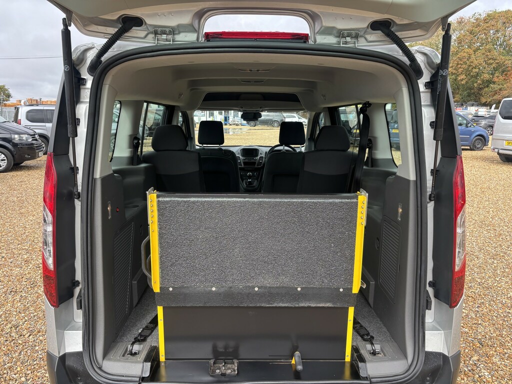 Ford Grand Tourneo Connect Wheelchair Accessible Vehicle Wav Wheelchair Acces Silver #5