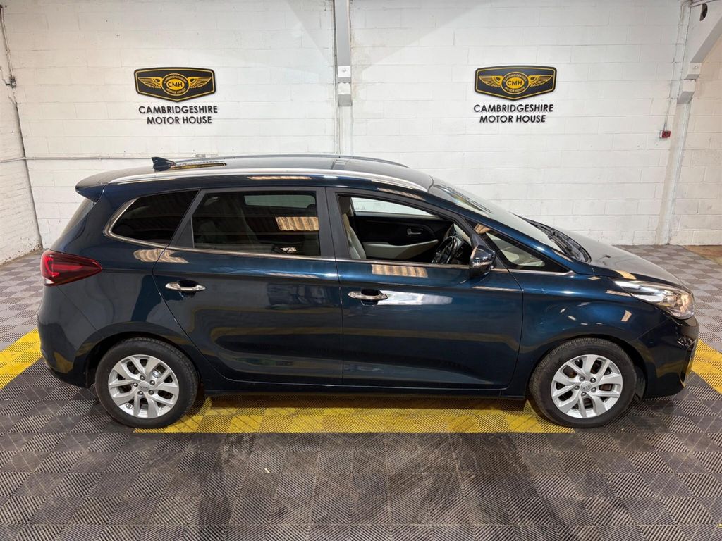 Kia Carens 4 Silver #13