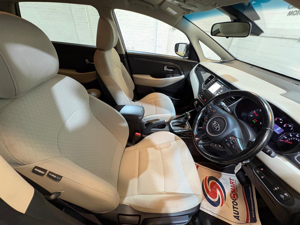 Kia Carens 4 Silver #22