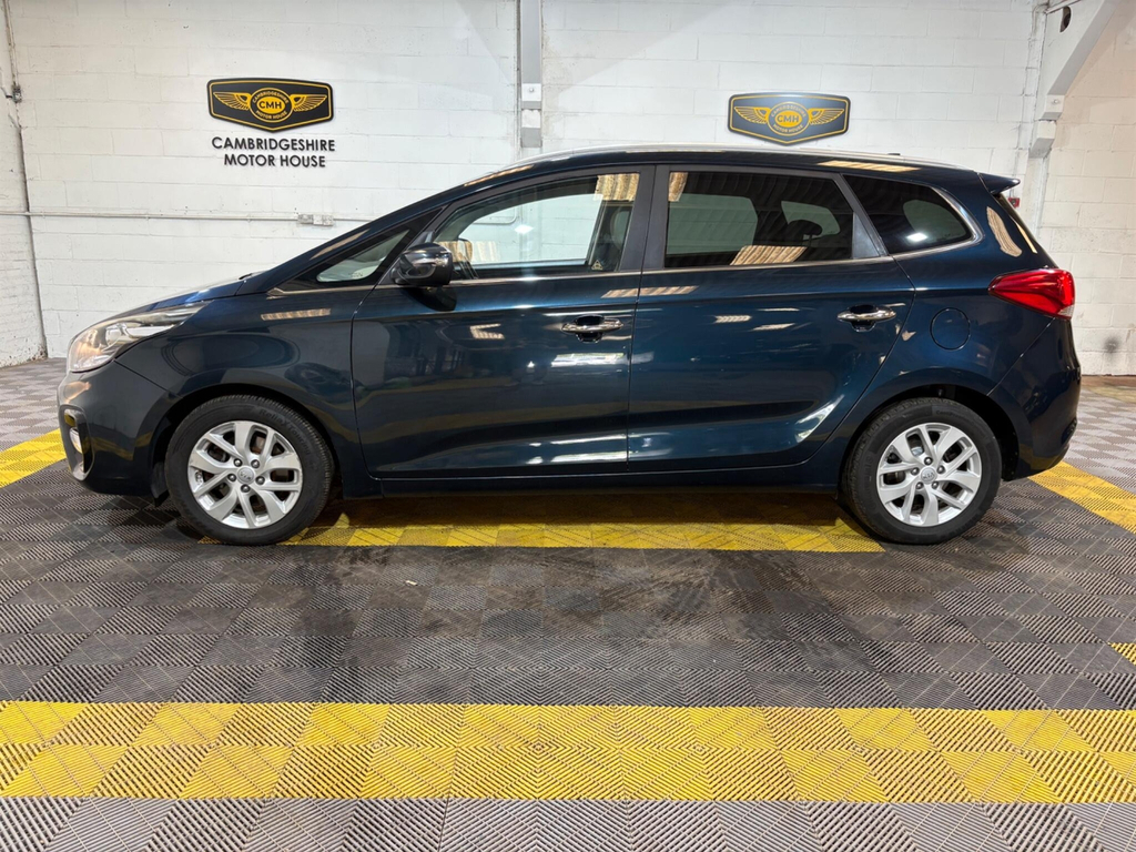Kia Carens 4 Silver #10