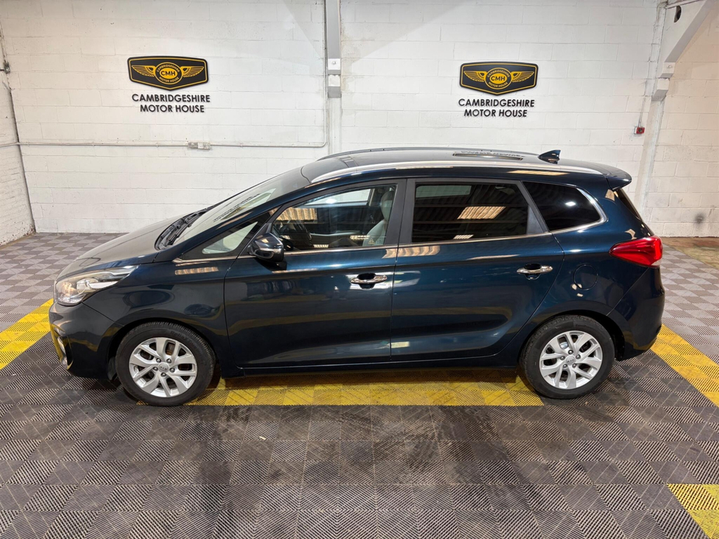 Kia Carens 4 Silver #9