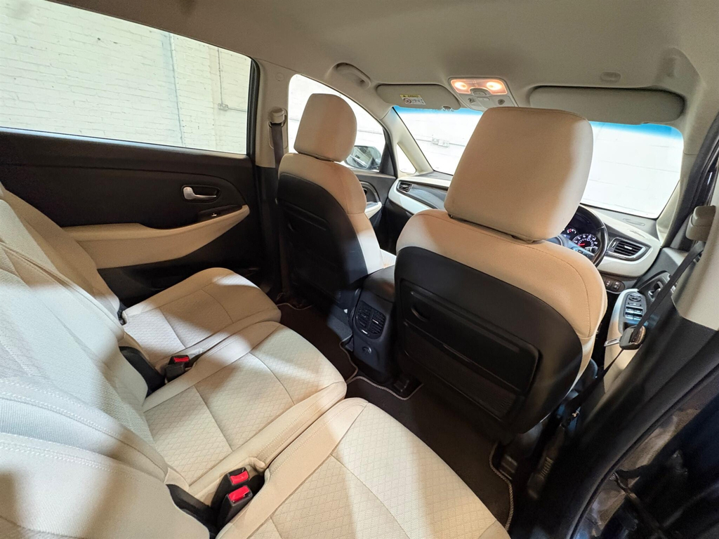 Kia Carens 4 Silver #24