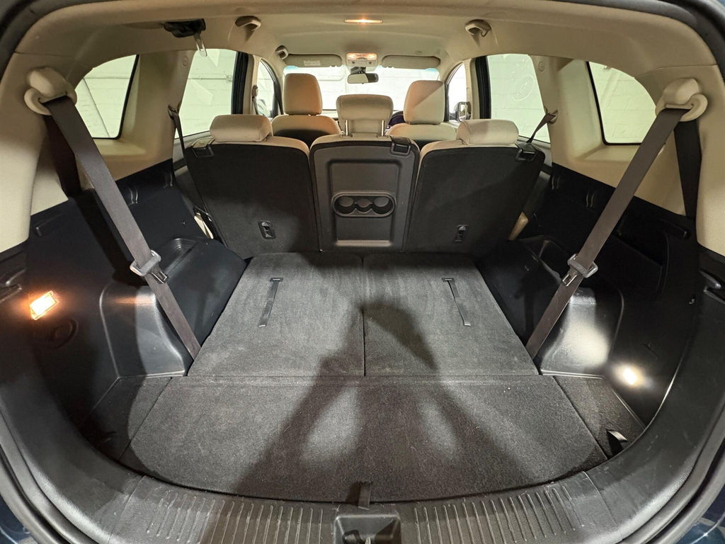 Kia Carens 4 Silver #56
