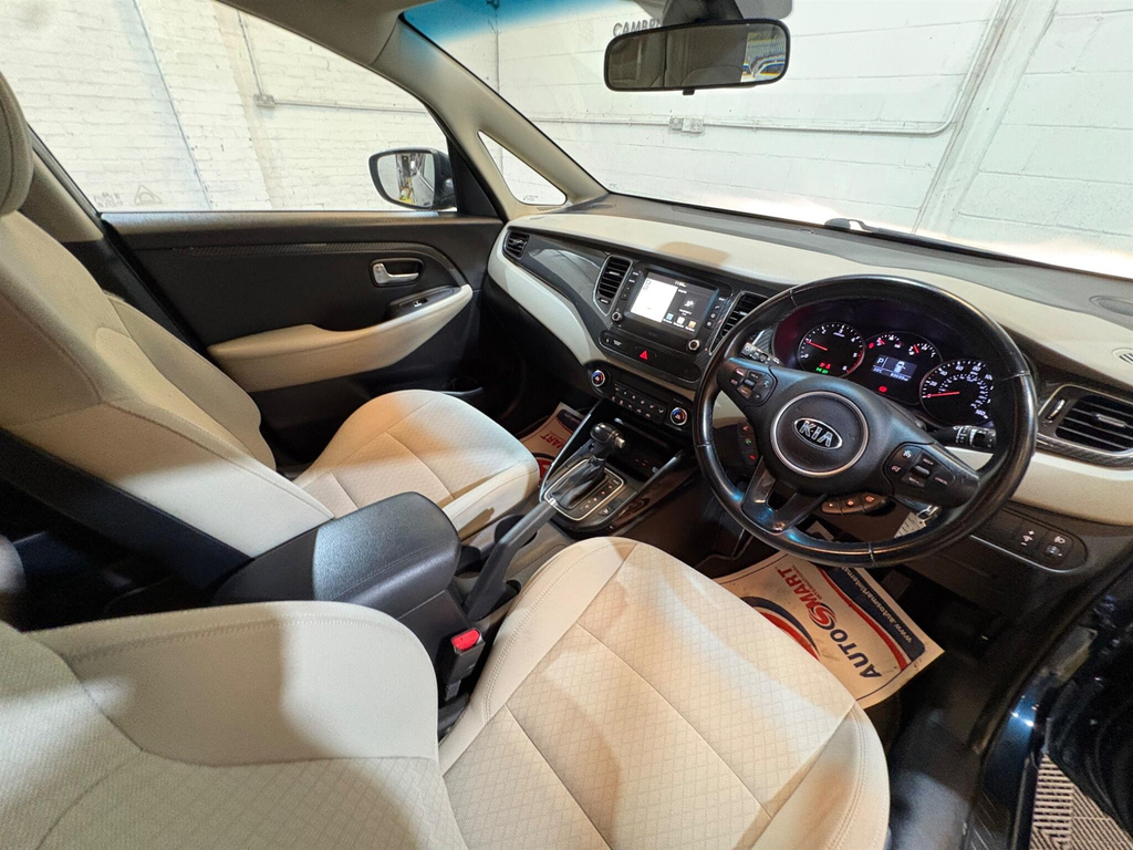 Kia Carens 4 Silver #19