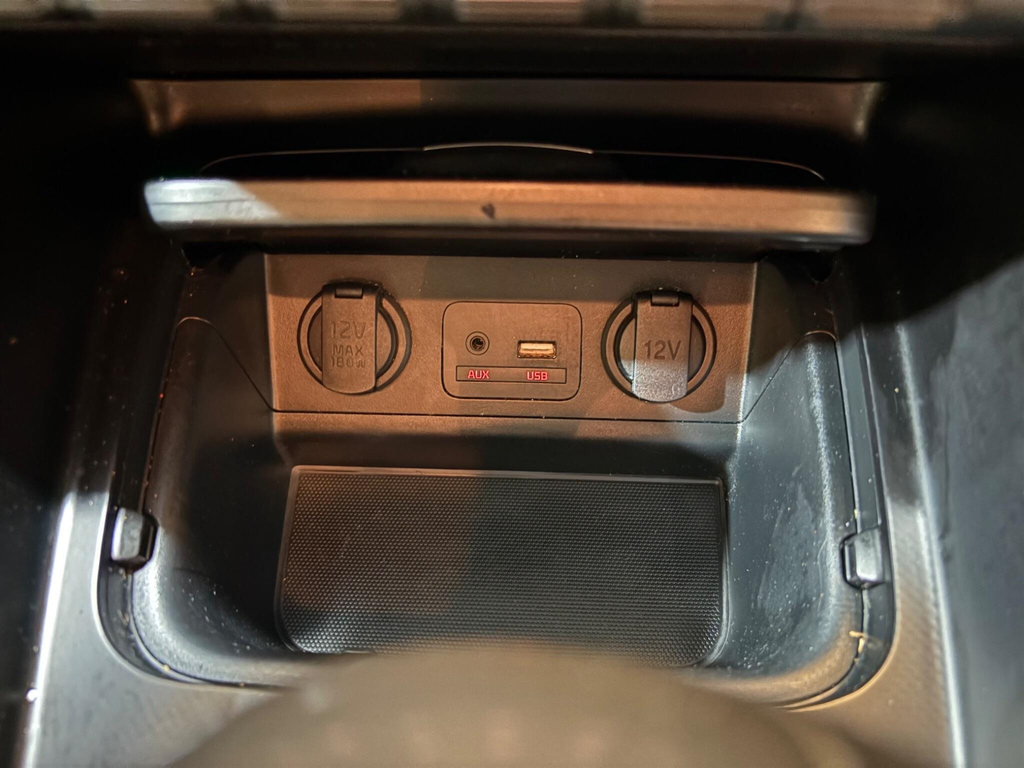 Kia Carens 4 Silver #31