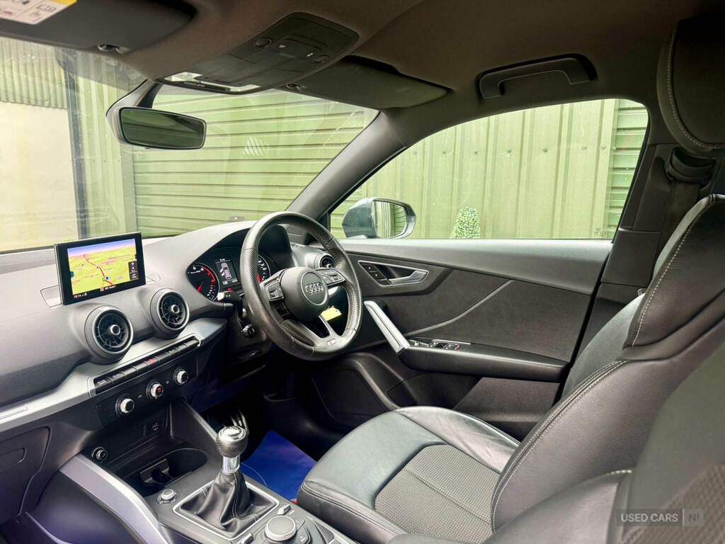 Audi Q2 Sport Grey #9