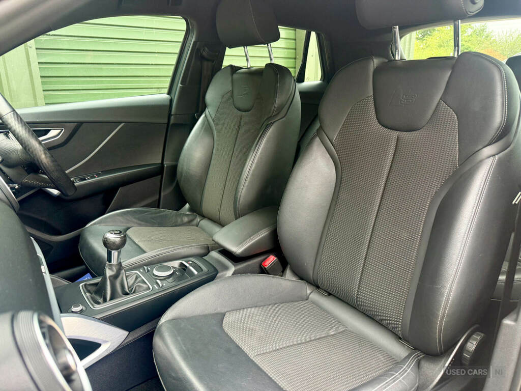 Audi Q2 Sport Grey #7