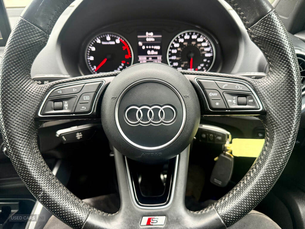 Audi Q2 Sport Grey #14