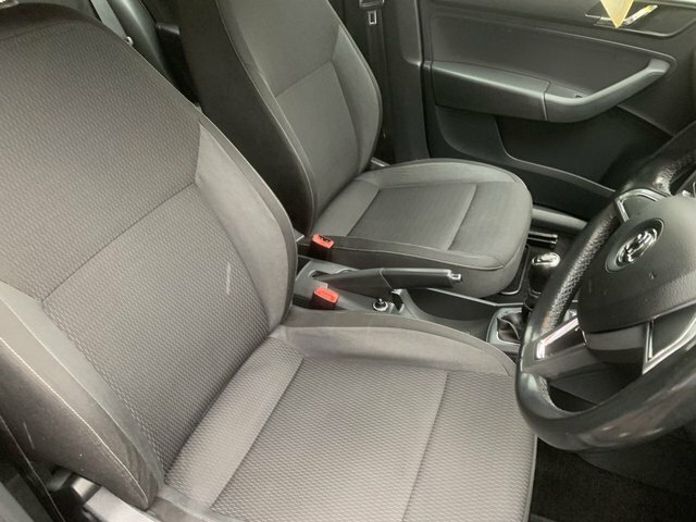 Skoda Rapid Hatchback Silver #7