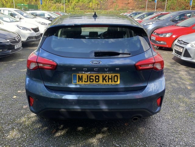 Ford Focus 1.0T Ecoboost Titanium Hatchback MJ68KHO Blue #6
