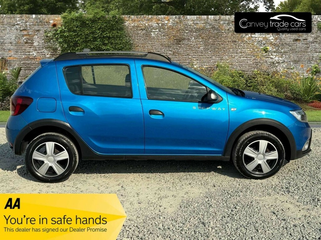Dacia Sandero Stepway Hatchback 0.9 Tce Laureate Euro 6 Ss 2017 LV17KGG Blue #4