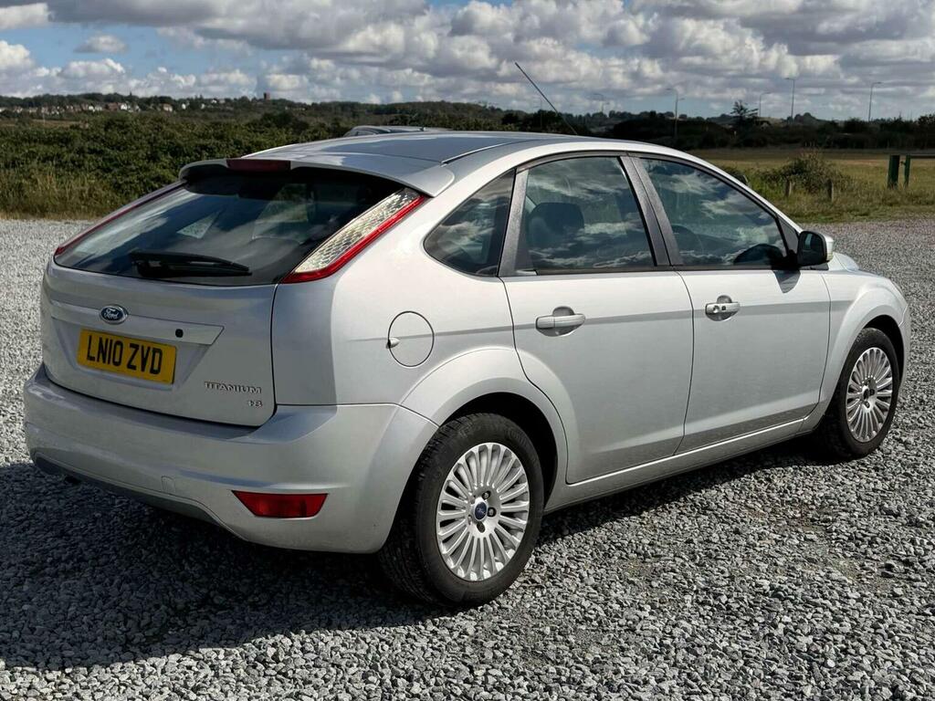 Ford Focus Hatchback 1.8 Titanium 201010 LN10ZVD Silver #6