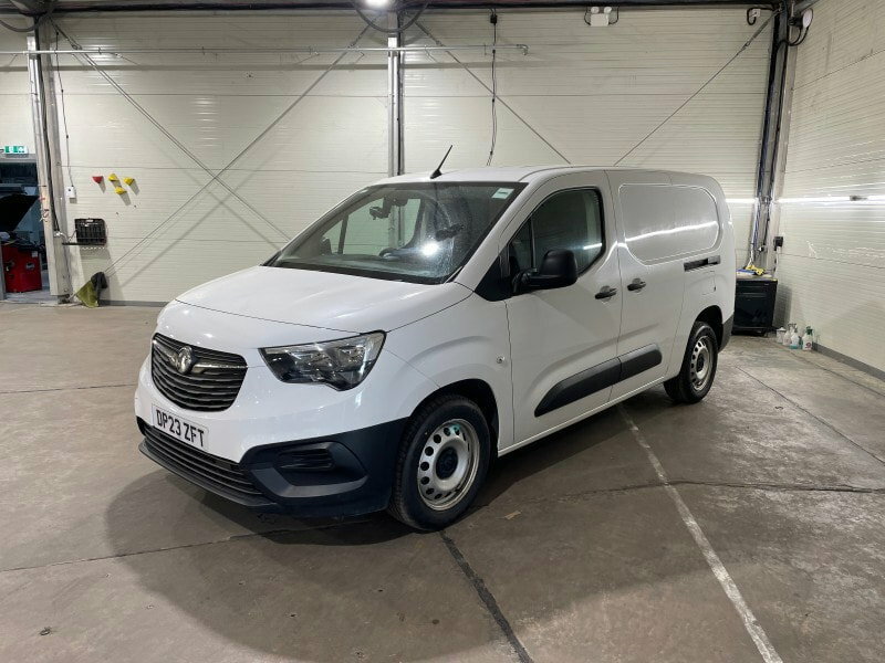Vauxhall Combo 1.5 Turbo D 2300 Prime Panel Van 6Dr White