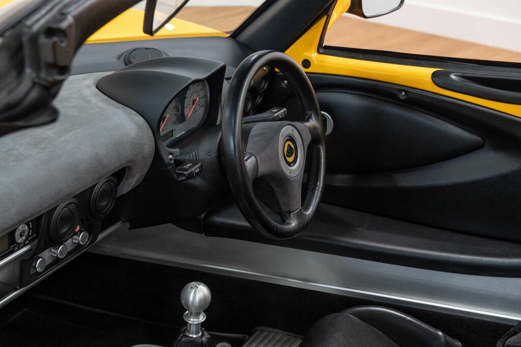 Lotus Elise 111S Touring Red #18