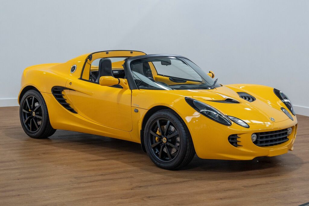 Lotus Elise Convertible Yellow