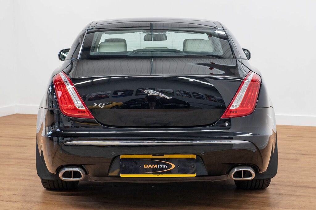 Jaguar XJ Saloon Black #6