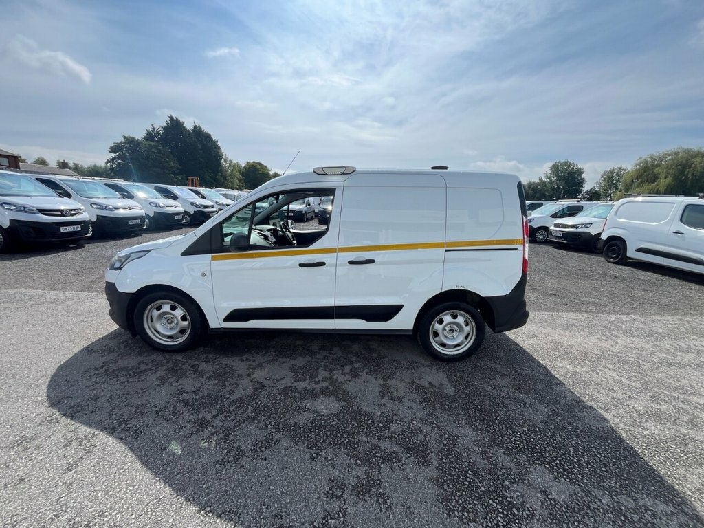 Ford Transit Connect 1L Leader YP69THZ White #3