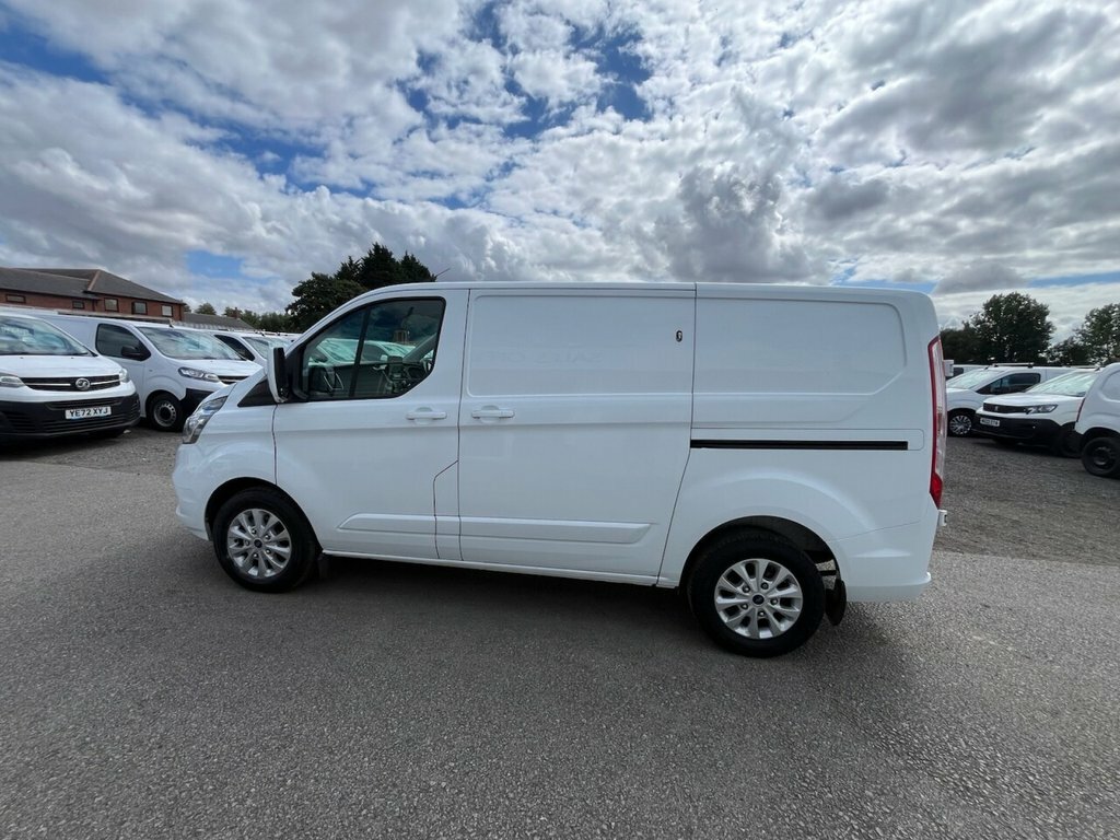 Ford Transit Custom 2L Limited CA22XZN White #2