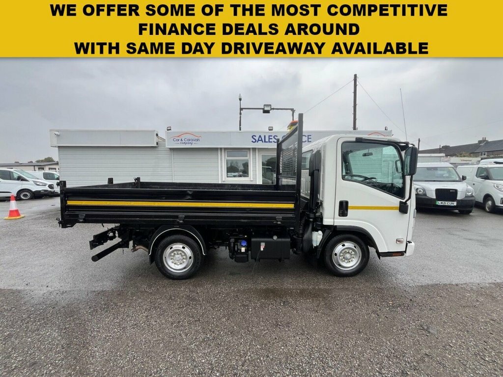 Isuzu Diesel LO23JVX White