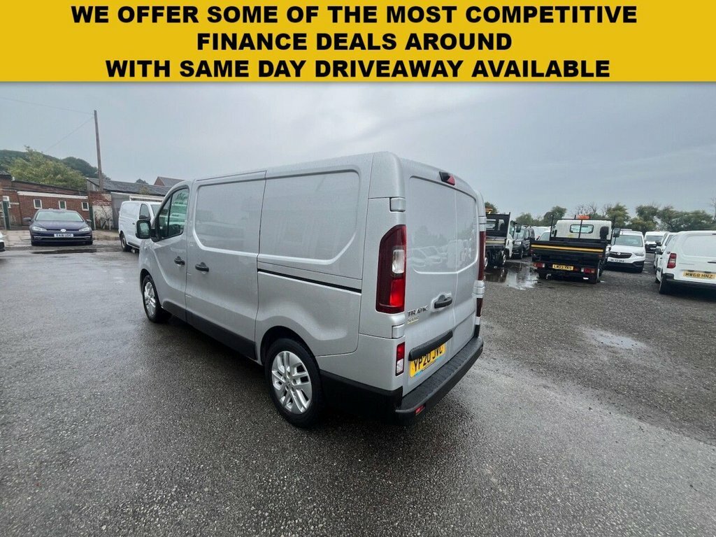 Renault Trafic 2L Sport Silver #4
