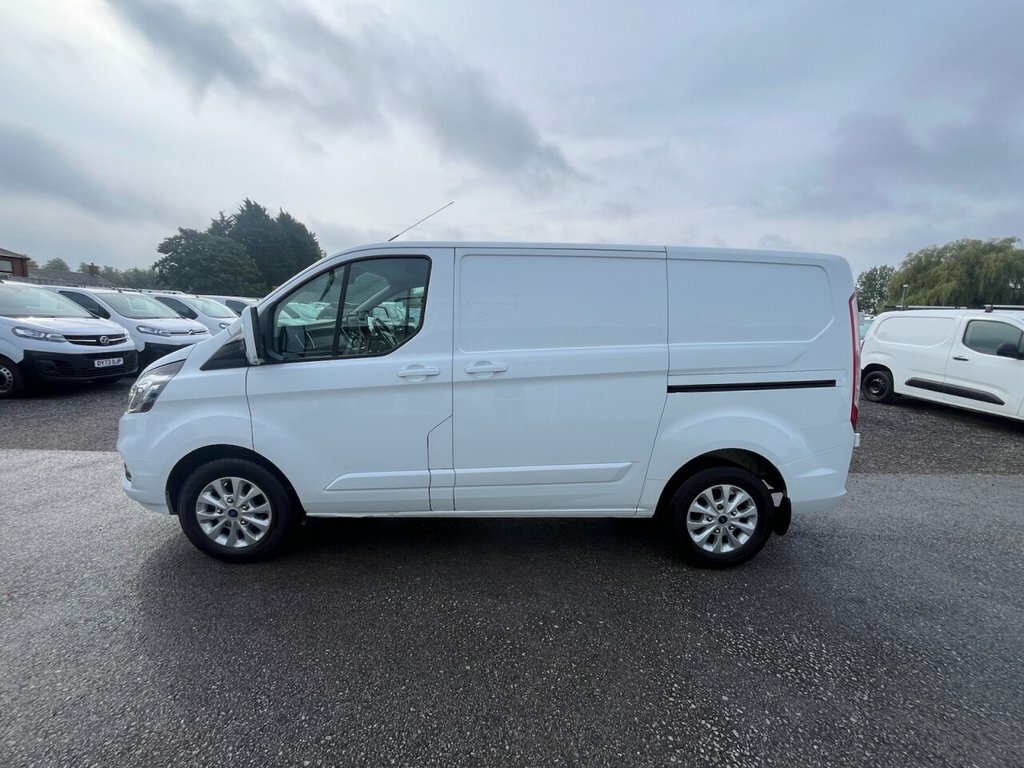 Ford Transit Custom 2L Limited White #3