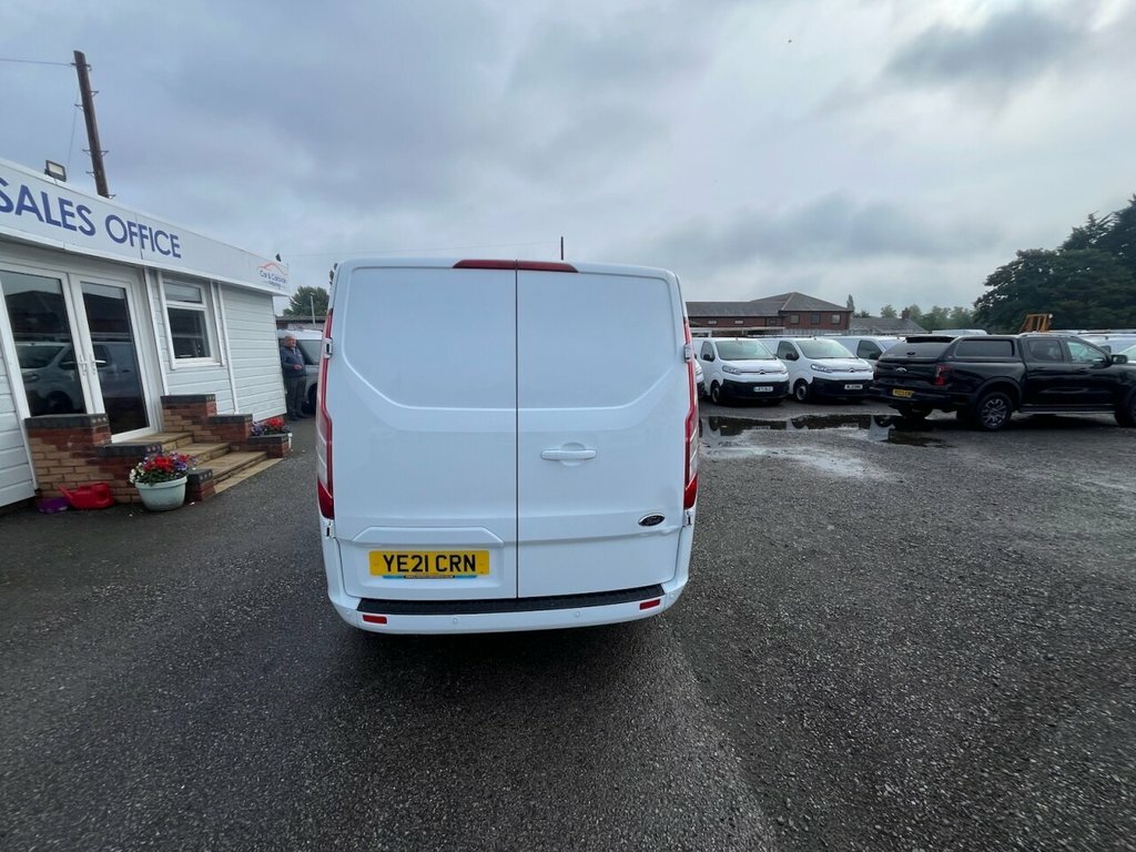Ford Transit Custom 2L Limited White #2