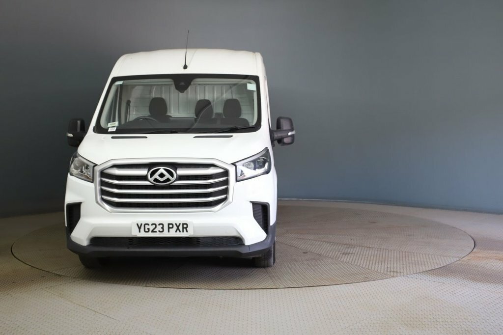 Maxus Deliver 9 2L Null YG23PXR White #2
