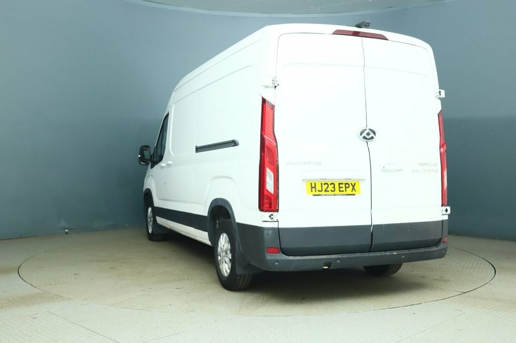 Maxus Deliver 9 2L Lux HJ23EPX White #4