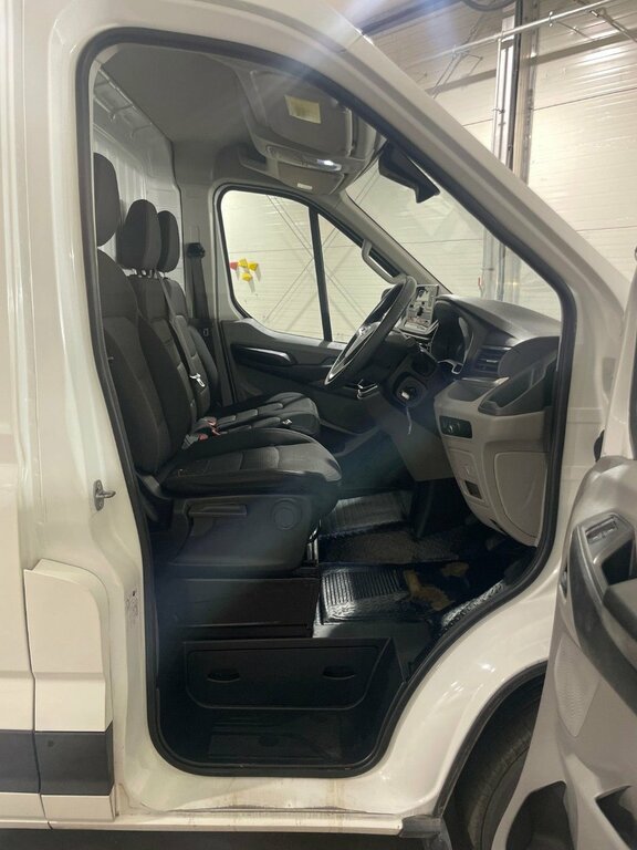 Maxus Deliver 9 2L Lux WP73GFX White #6