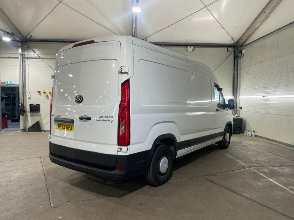 Maxus Deliver 9 2L Lux WP73GFX White #4