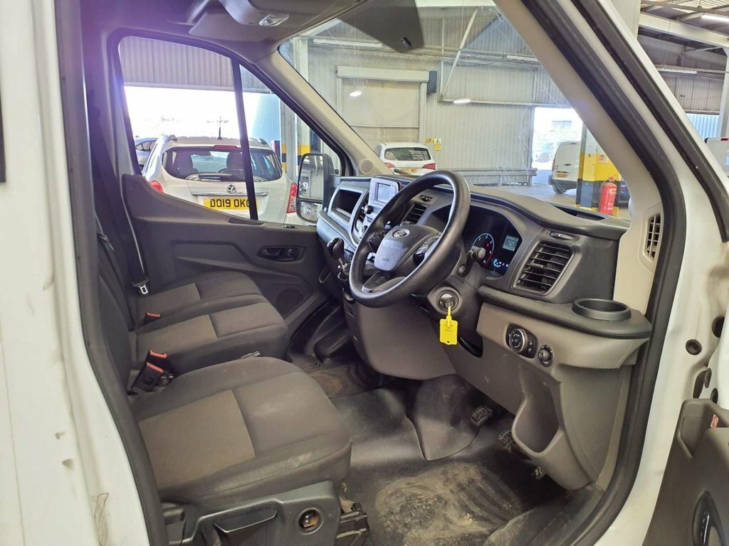 Ford Transit Custom 2L Leader LG72YPL White #6