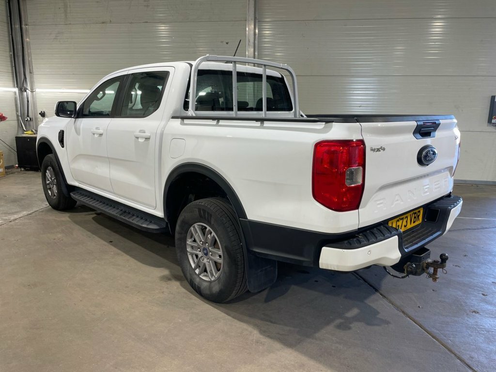 Ford Ranger 2L Xlt White #3