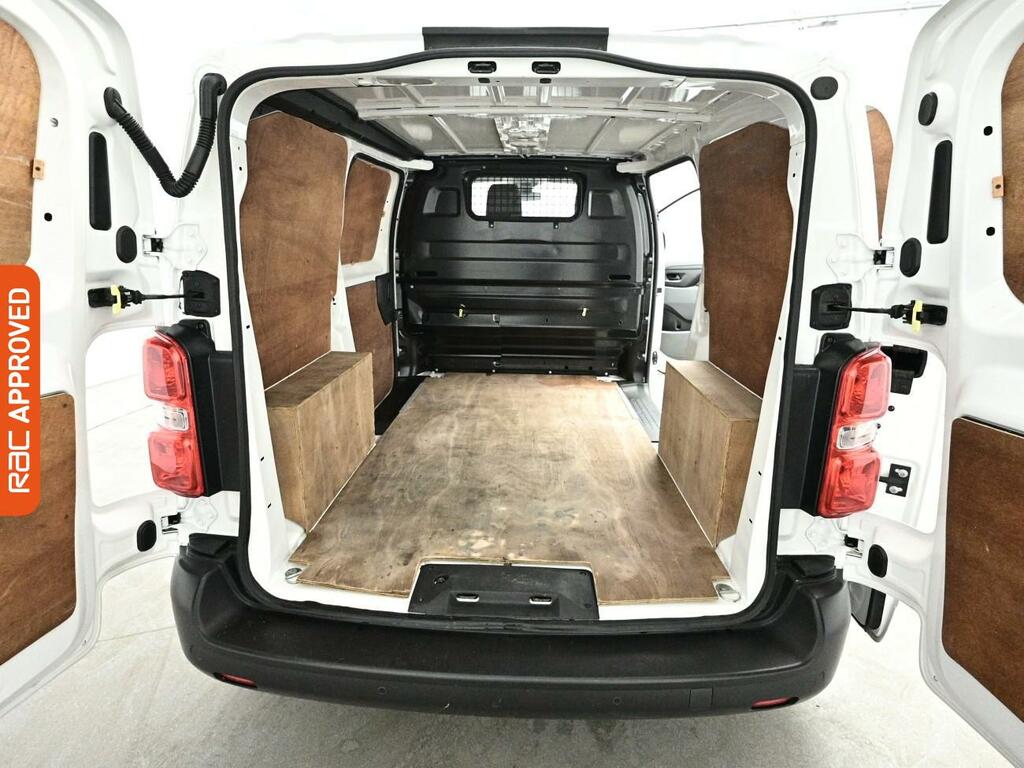 Toyota PROACE 75Kwh Icon Medium Panel Van 6Dr Mwb White #3