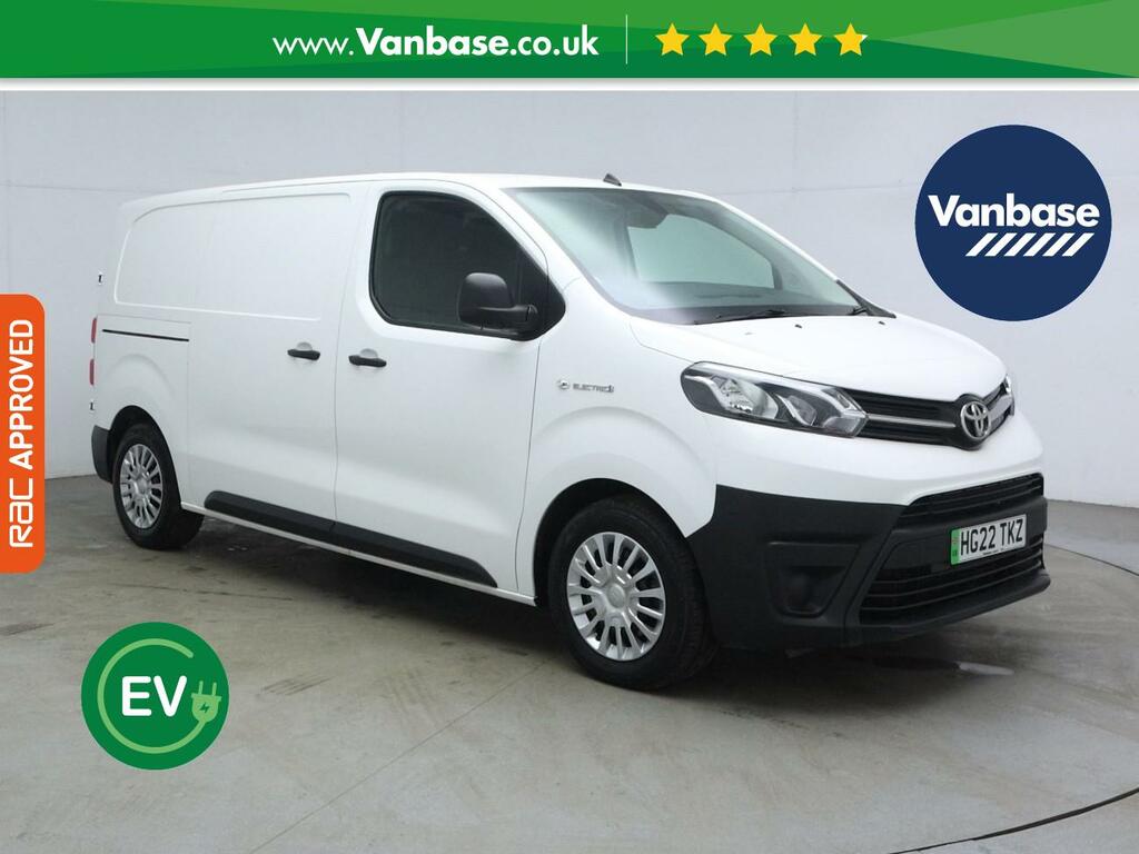 Toyota PROACE 75Kwh Icon Medium Panel Van 6Dr Mwb White