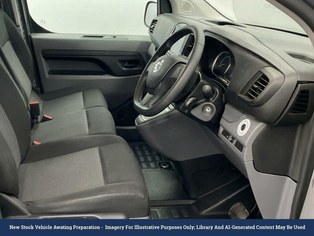 Vauxhall Vivaro 3100 75Kwh Dynamic Panel Van 6Dr L1 BW22FCV Grey #2