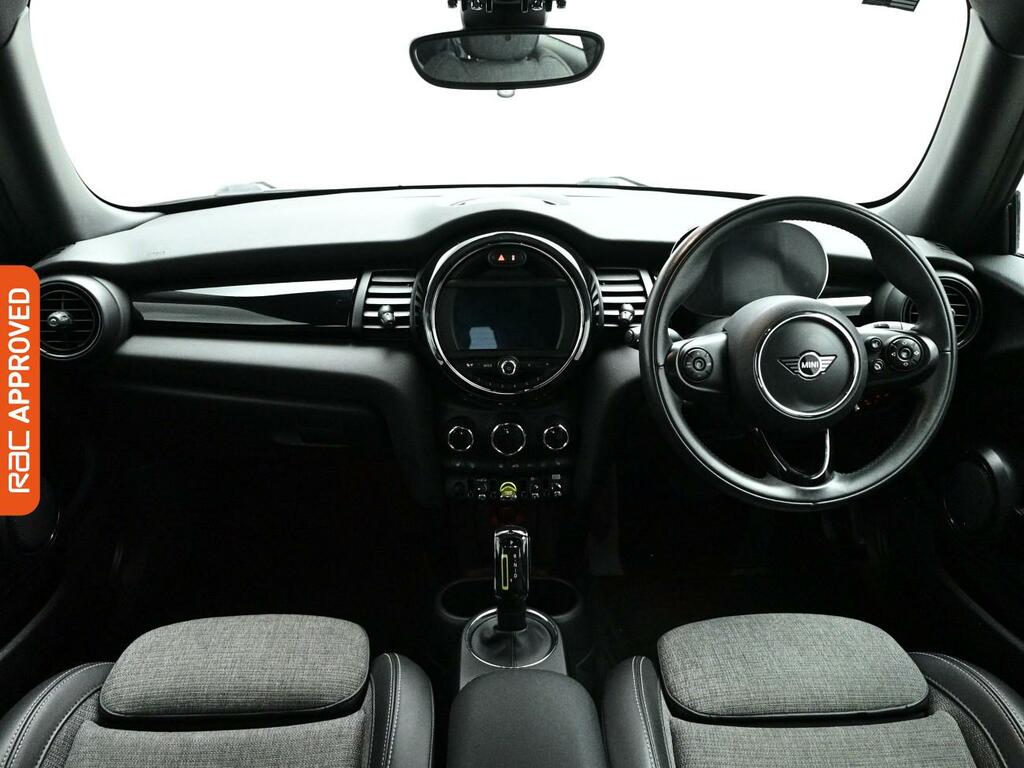Mini Electric Cooper Se 32.6Kwh Level 2 Hatchback A YG20UFD Green #2