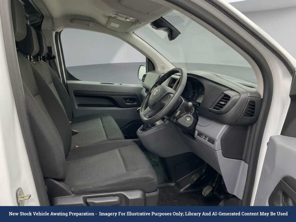 Vauxhall Vivaro 1.5 Turbo D 2900 Dynamic Panel Van 6Dr Manu YC72URH White #2