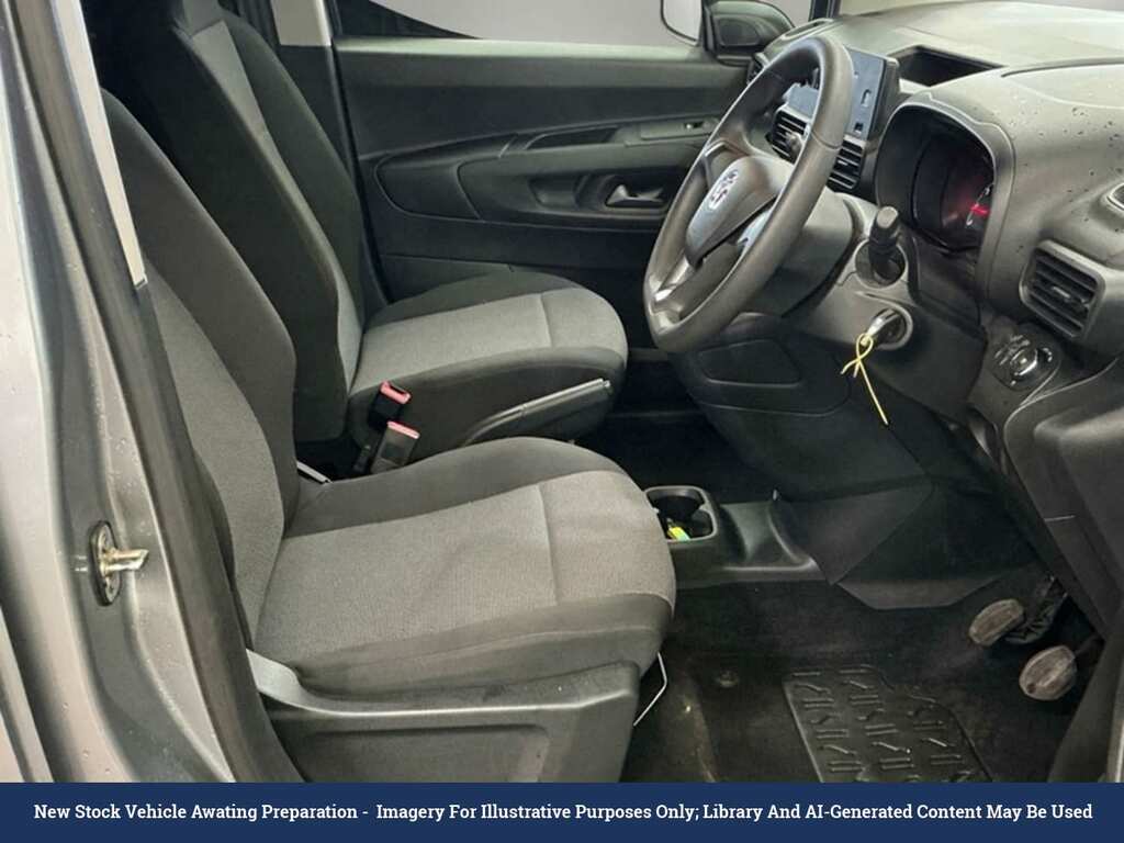 Vauxhall Combo 1.5 Turbo D 2300 Edition Panel Van Manu WV21VRK Grey #3