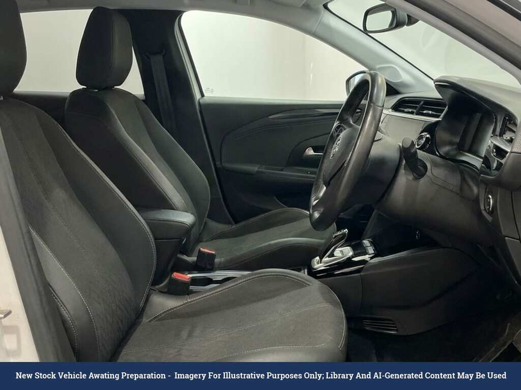 Vauxhall Corsa-e 50Kwh Elite Nav Premium Hatchback Aut White