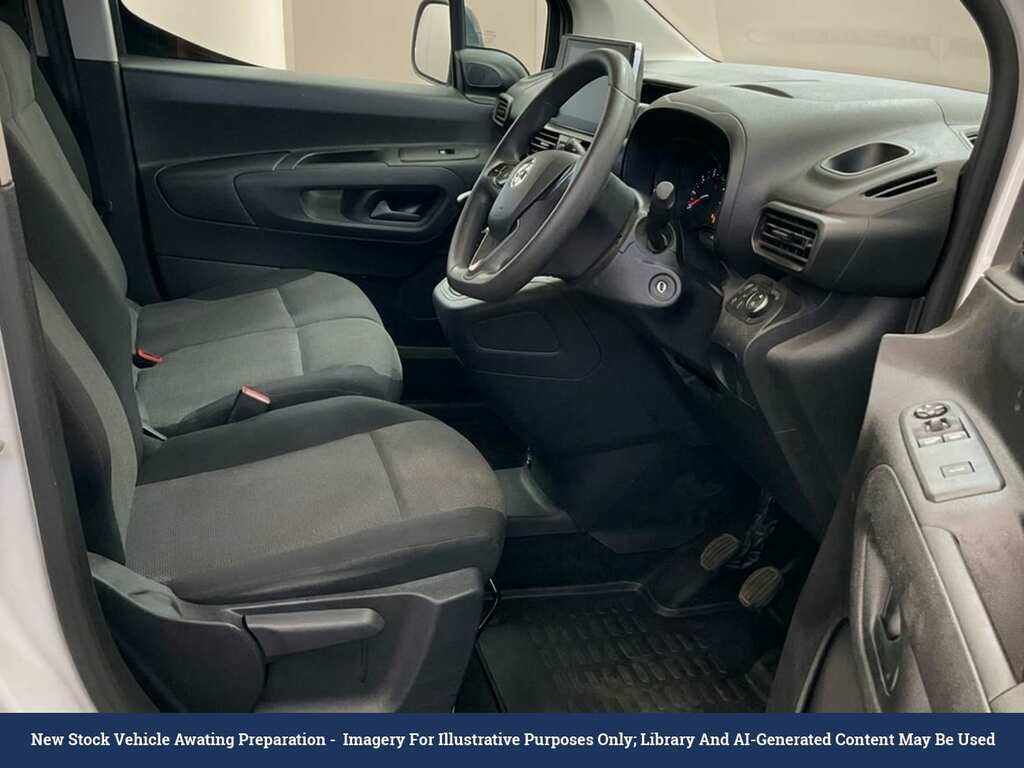 Vauxhall Combo 1.5 Turbo D 2300 Pro Panel Van 6Dr L DP23LVR White #2