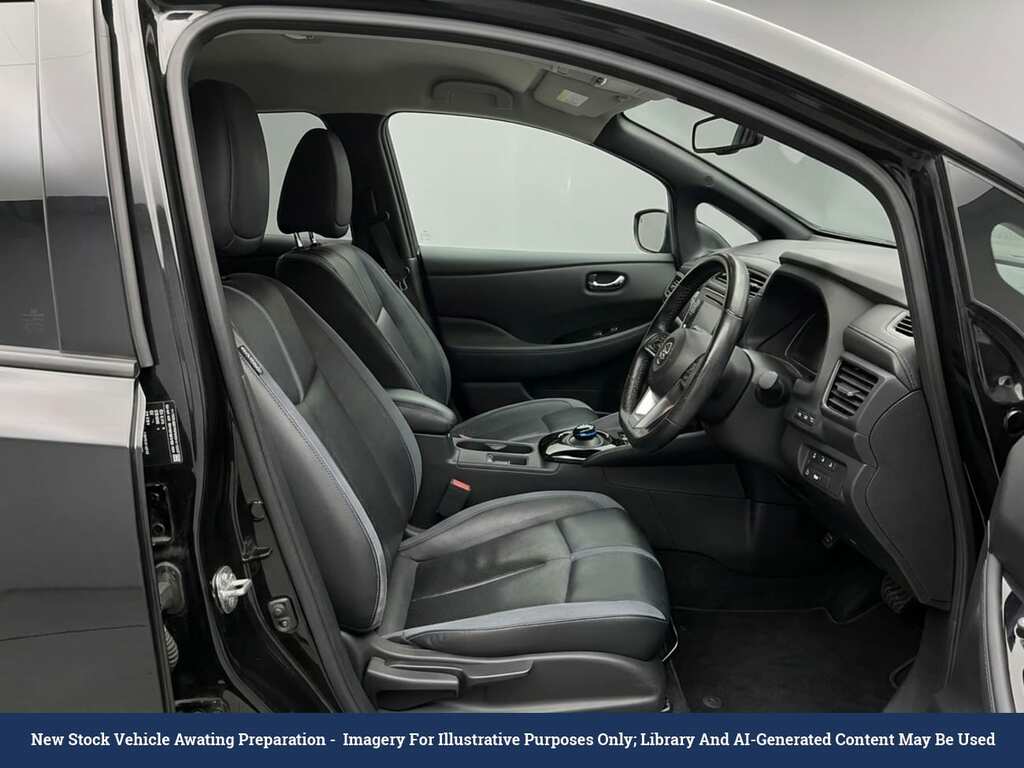 Nissan Leaf 62Kwh E Tekna Hatchback 217 Ps EF70ODA Black #3