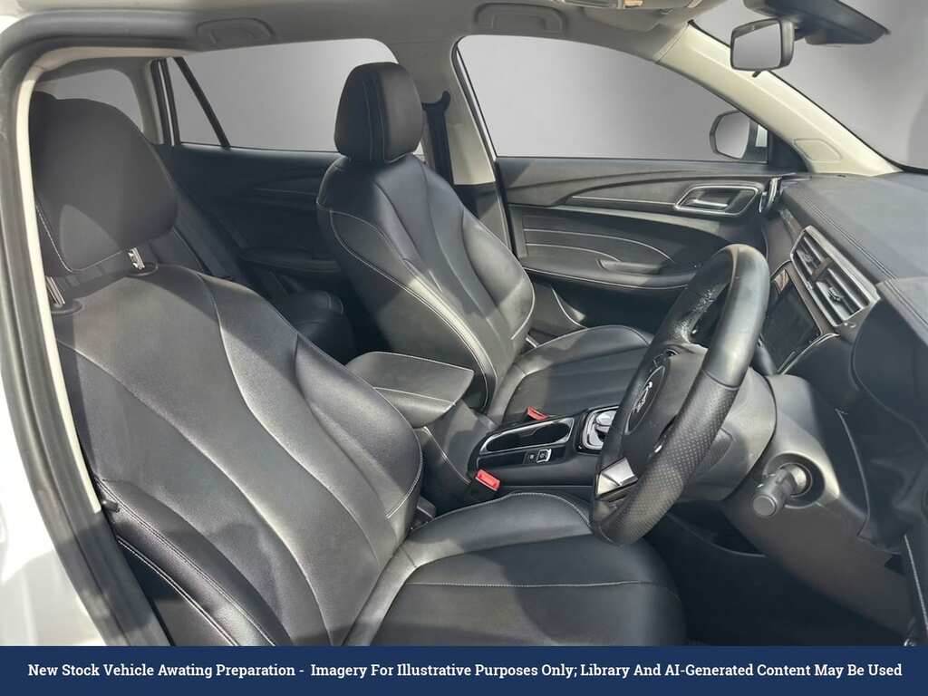 MG MG5 61.1Kwh Exclusive Long Range Estate A CK72XZV White #3