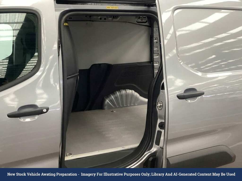 Vauxhall Combo-e Life Combo-e Life Se Black #4