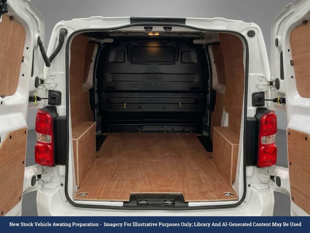 Vauxhall Vivaro 1.5 Turbo D 2700 Sportive Panel Van Man White #3