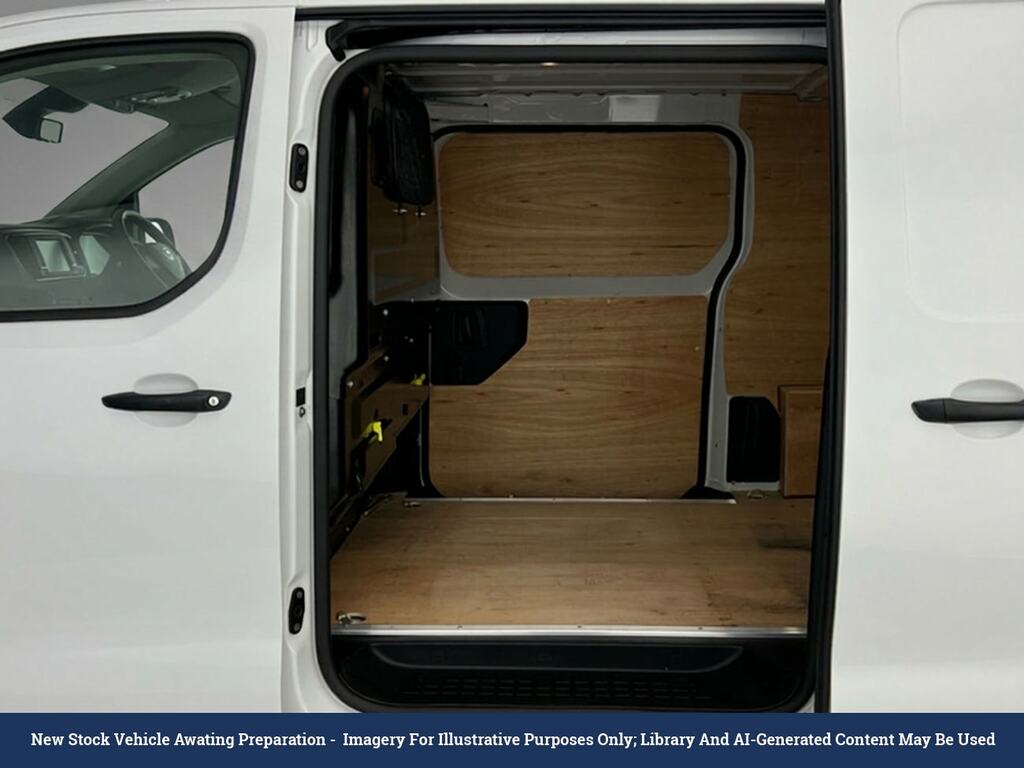 Toyota PROACE 75Kwh Icon Medium Panel Van 6Dr Mwb White #3