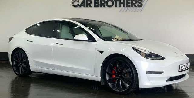 Tesla Model 3 Dual Motor Performance Saloon White #2