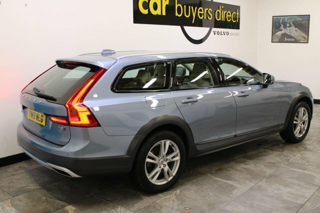 Volvo V90 Cross Country 2019 2.0 T5 Awd Euro 6 Ss Blue #3