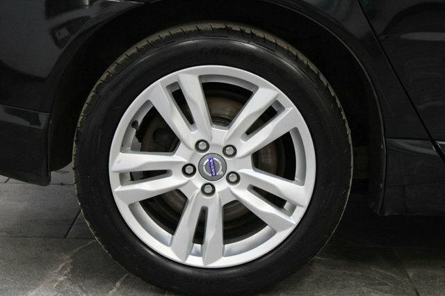 Volvo V70  Grey #10