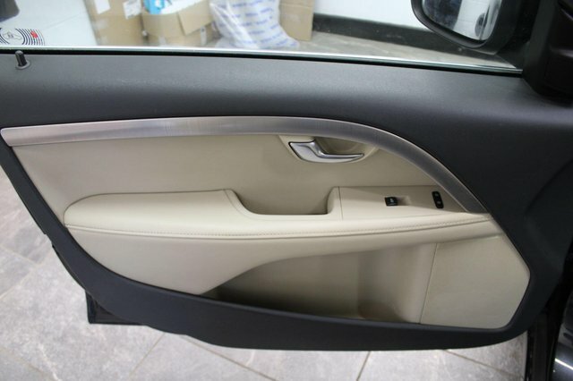 Volvo V70  Grey #37